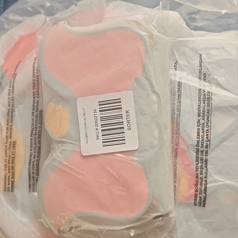 Dumbo Mini Backpack and Wallet - Picture 6 of 6
